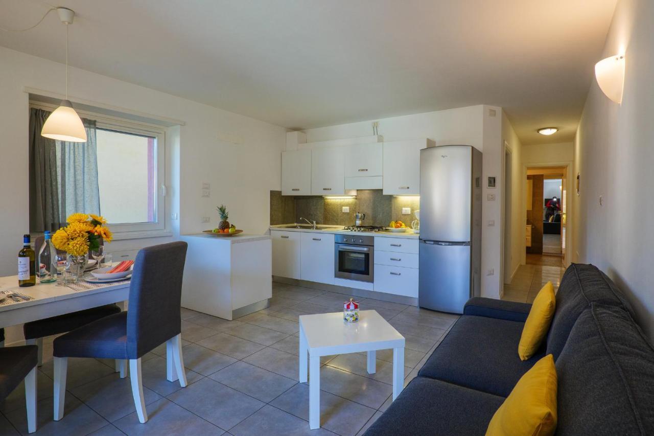 Residence Girasole Casa Rossa A Колико Екстериор снимка